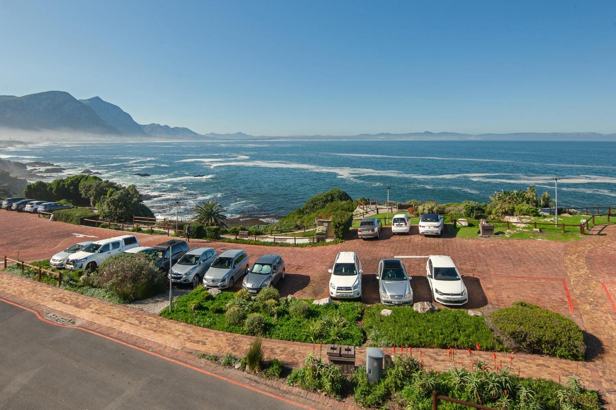 Walker Bay Luxury Seafront Apartment Hermanus Buitenkant foto