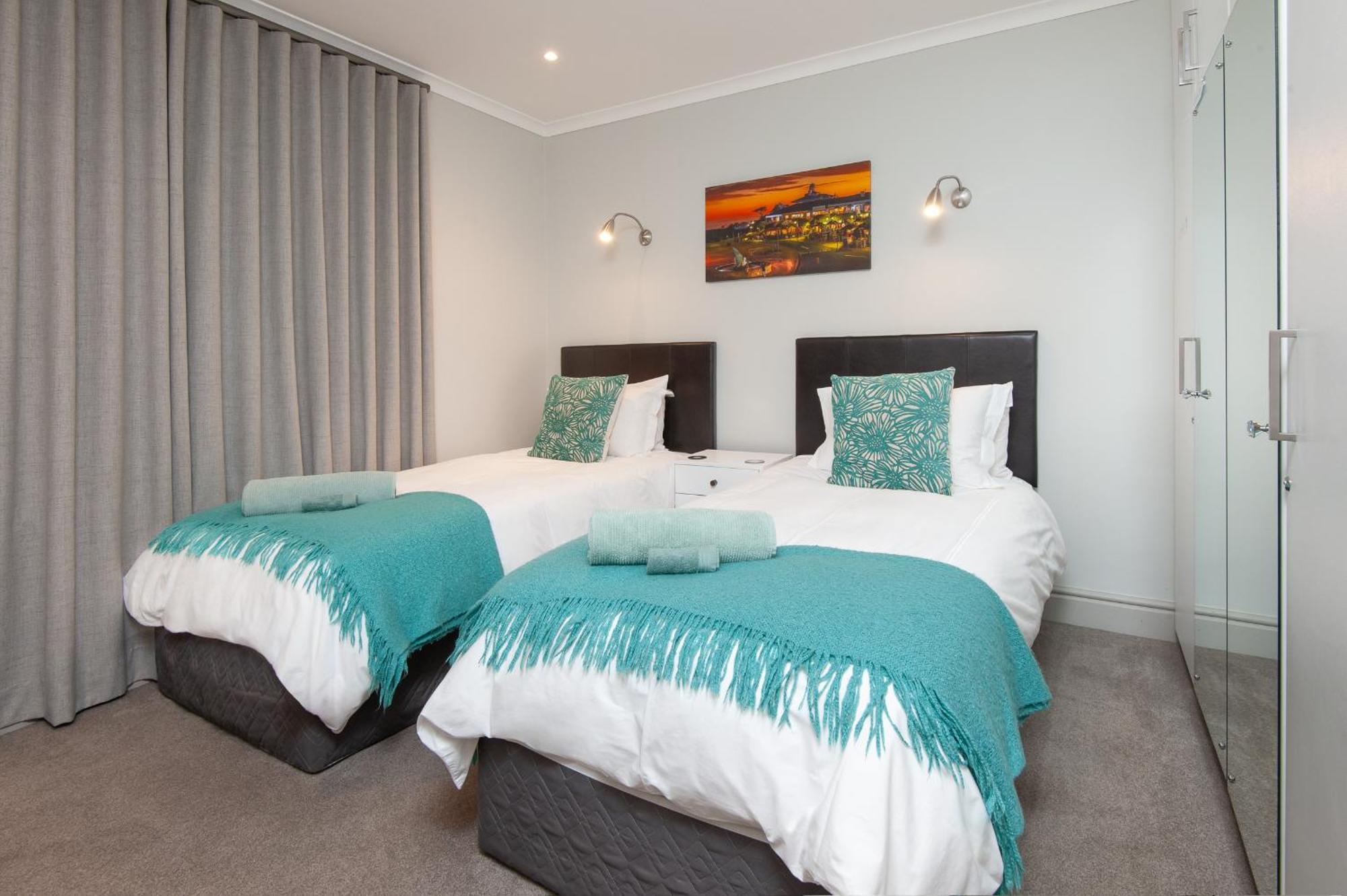 Walker Bay Luxury Seafront Apartment Hermanus Buitenkant foto