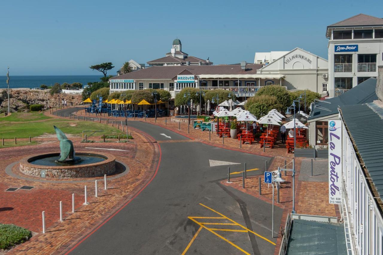Walker Bay Luxury Seafront Apartment Hermanus Buitenkant foto